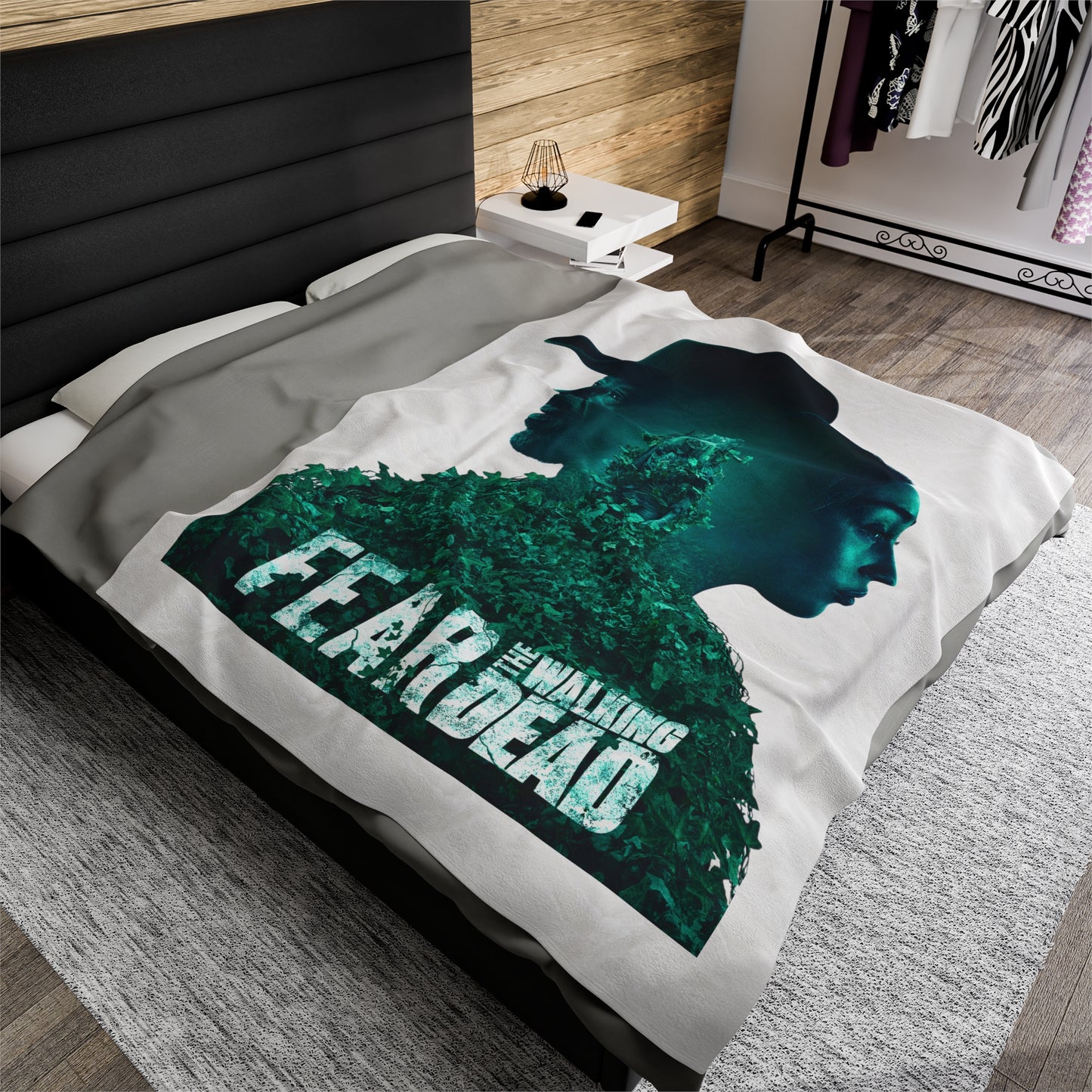 Fear the walking dead blanket, Ftwd merch, Alicia Clark, Morgan Jones